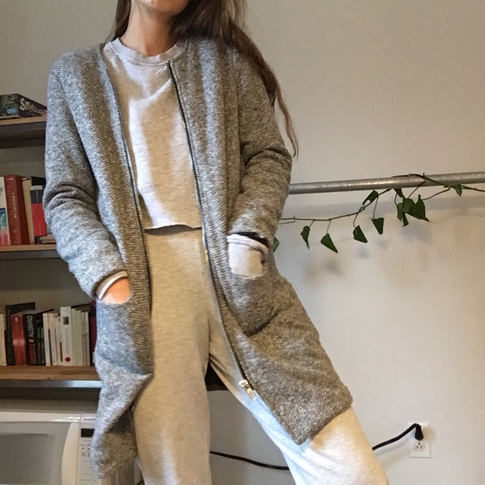 Grey knit jacket - Picture 8 of 9